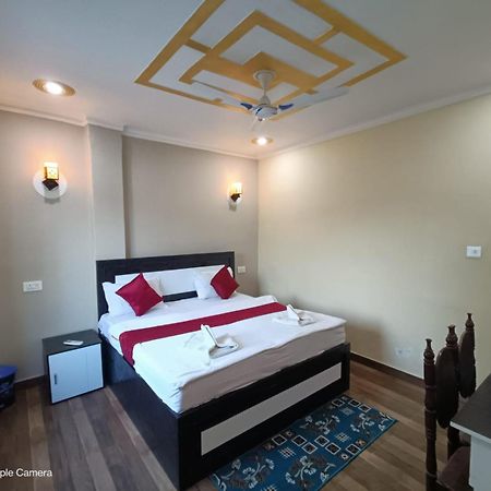 Mohit Paying Guest House Varanasi Esterno foto